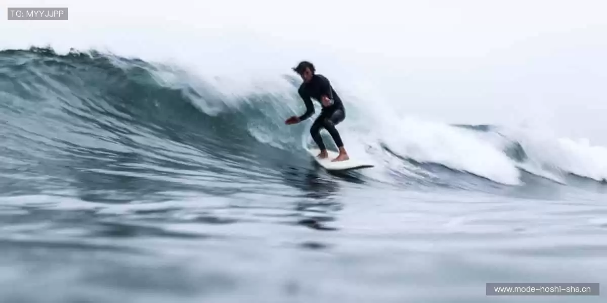 实时比分，互动弹幕，直播乐趣无穷！📱🎉